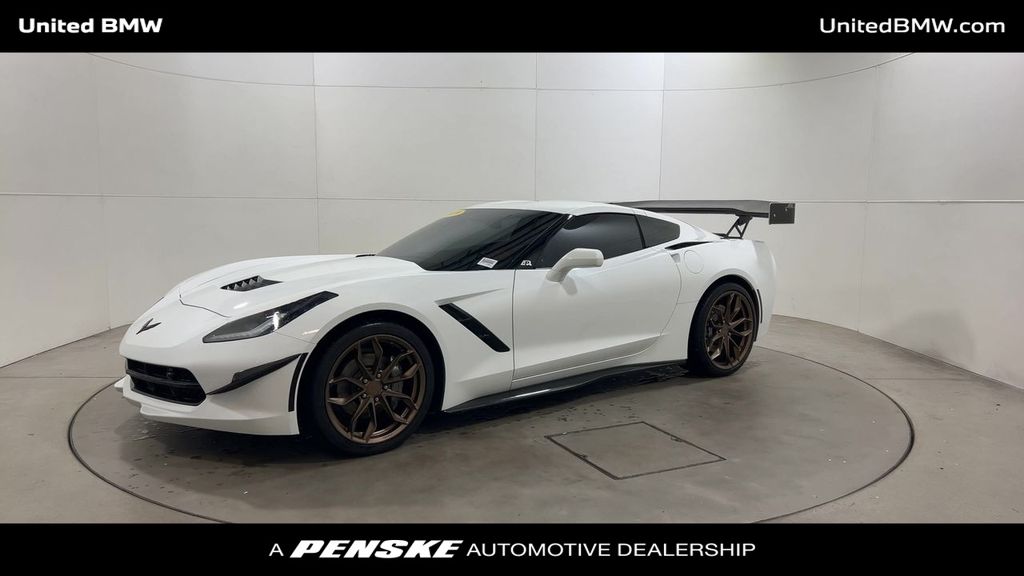 2019 Chevrolet Corvette Stingray 2LT photo 3