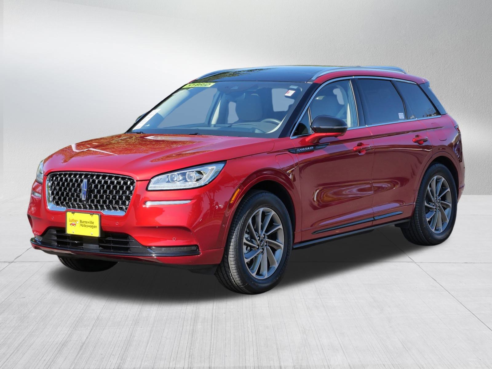 2022 Lincoln Corsair Grand Touring photo 3