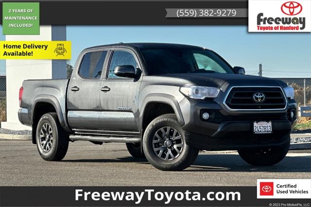 2023 Toyota Tacoma SR5's photo