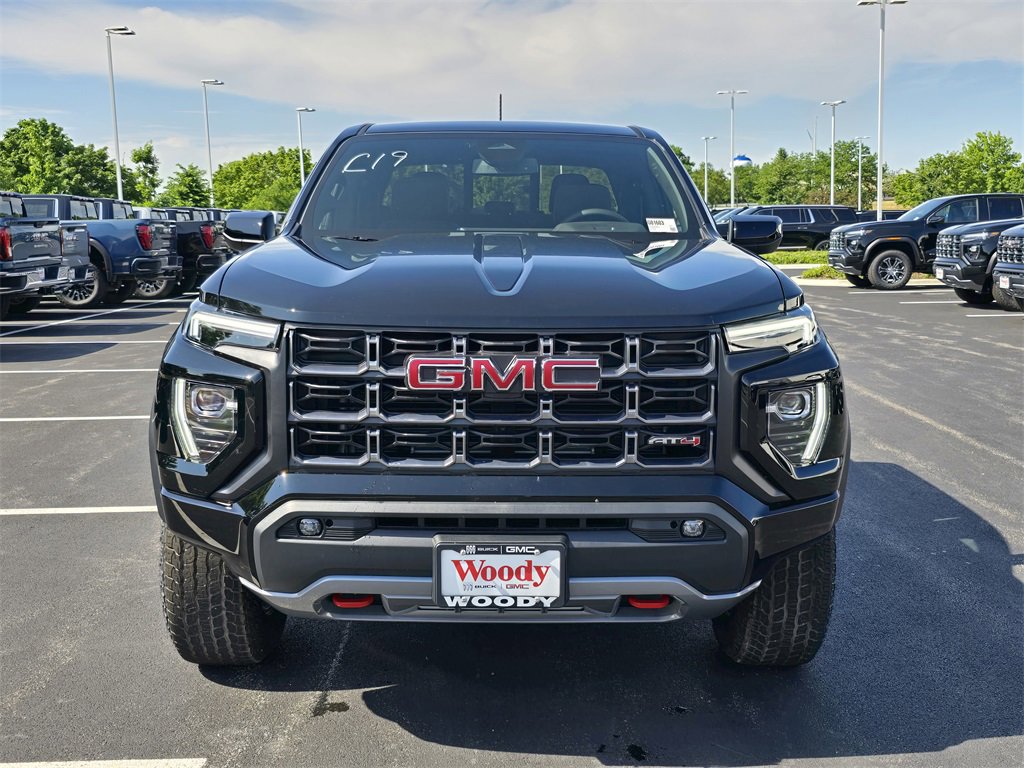 2025 Gmc Canyon AT4 photo 3