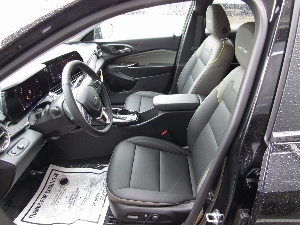 2025 Chevrolet Trax ACTIV photo 17