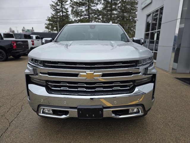2019 Chevrolet Silverado 1500 LTZ photo 3