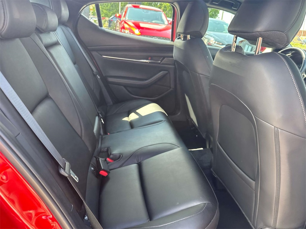2025 Mazda Mazda3 2.5 s Preferred photo 8