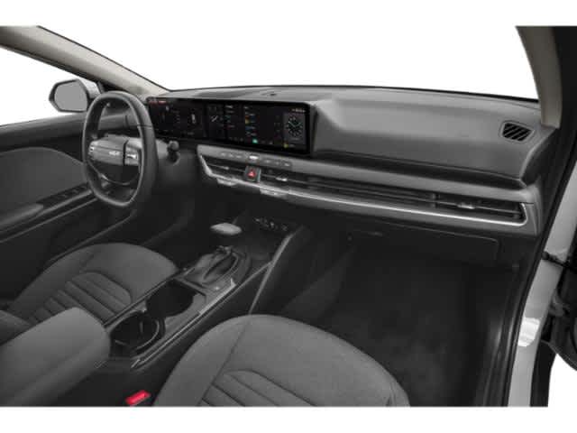 2025 Kia K4 EX photo 11
