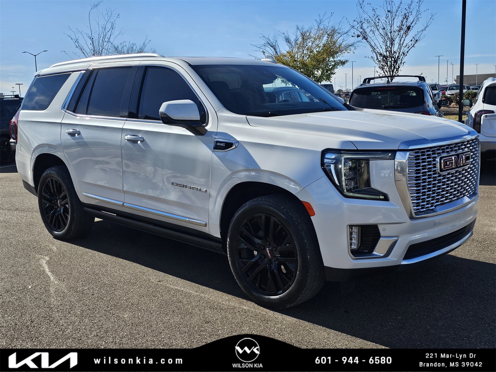 2023 GMC Yukon Denali's photo