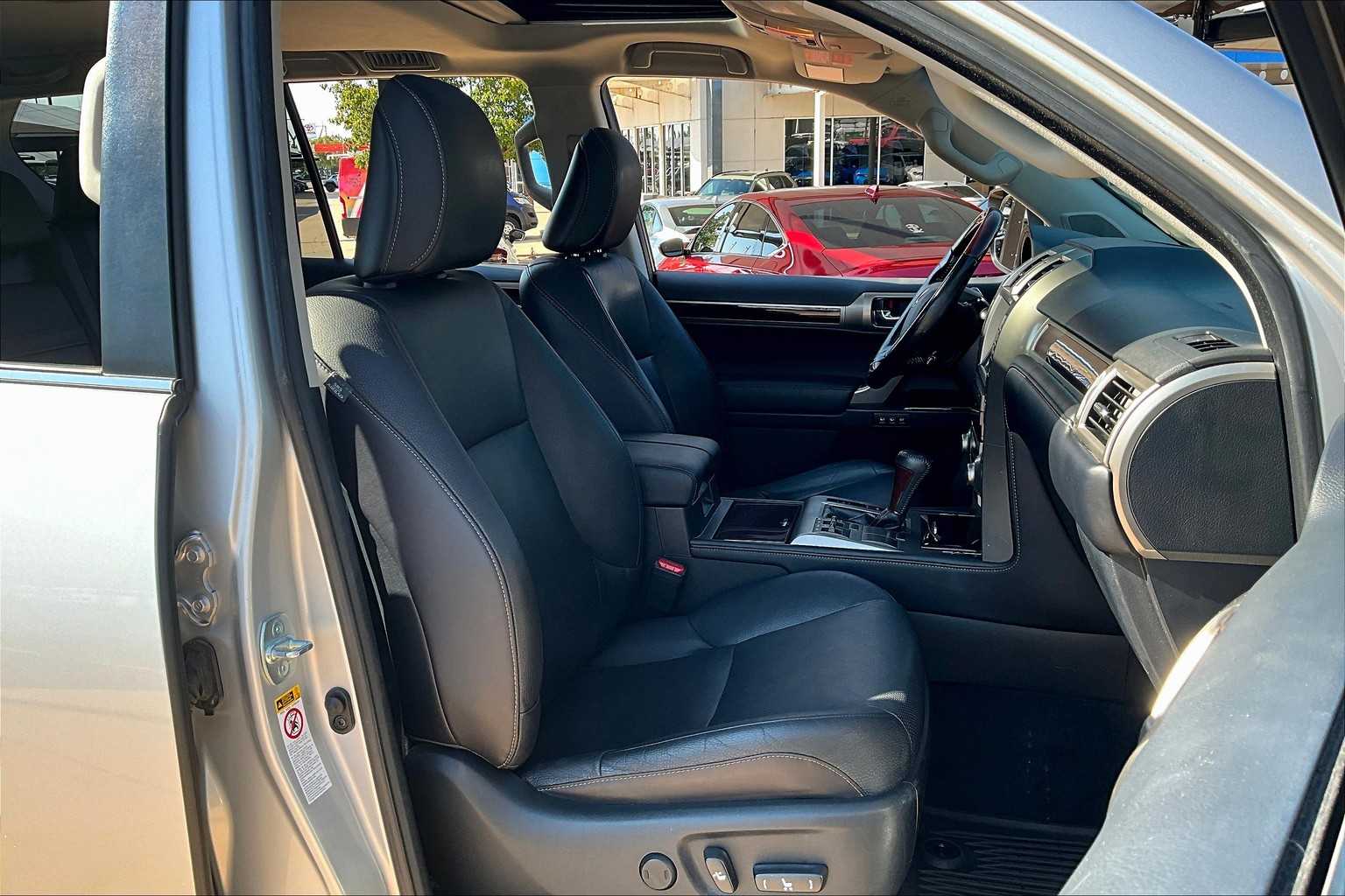 2017 Lexus GX 460 Premium photo 8