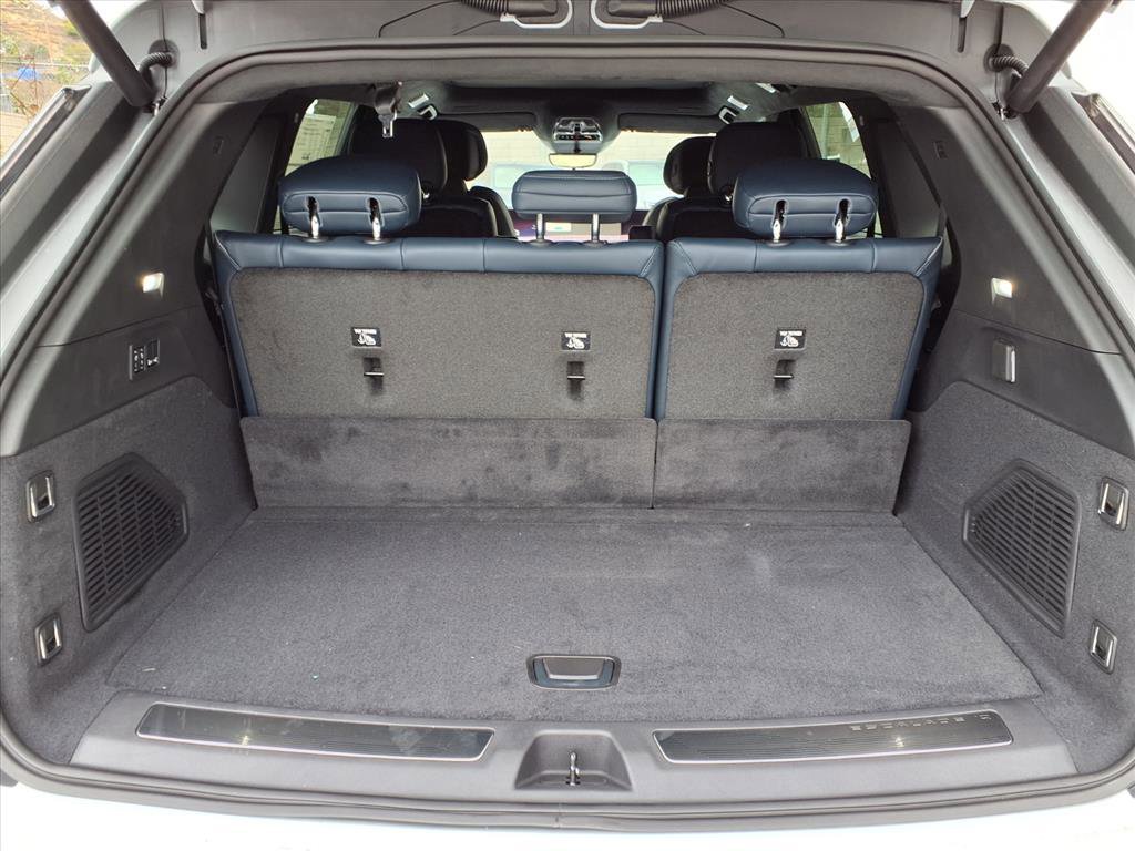 2026 Cadillac Escalade IQ Premium Sport photo 4