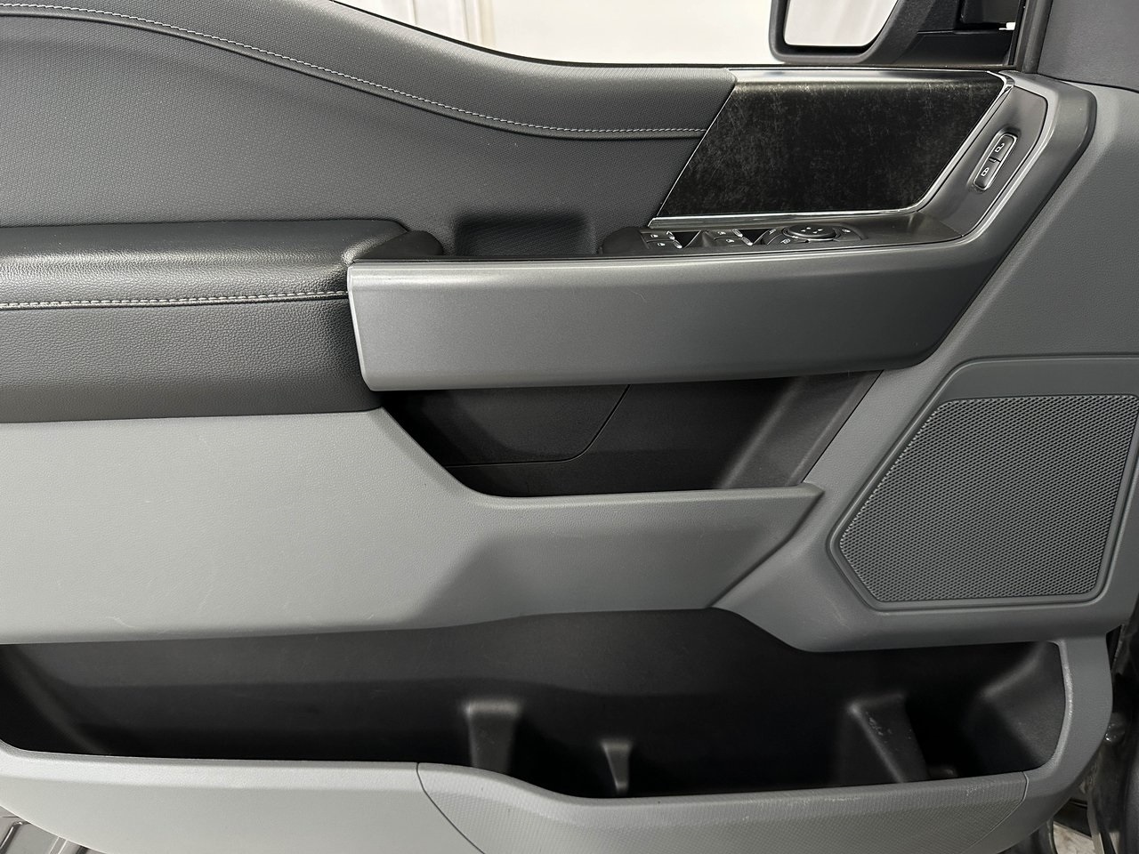 2022 Ford F-150 XLT photo 20