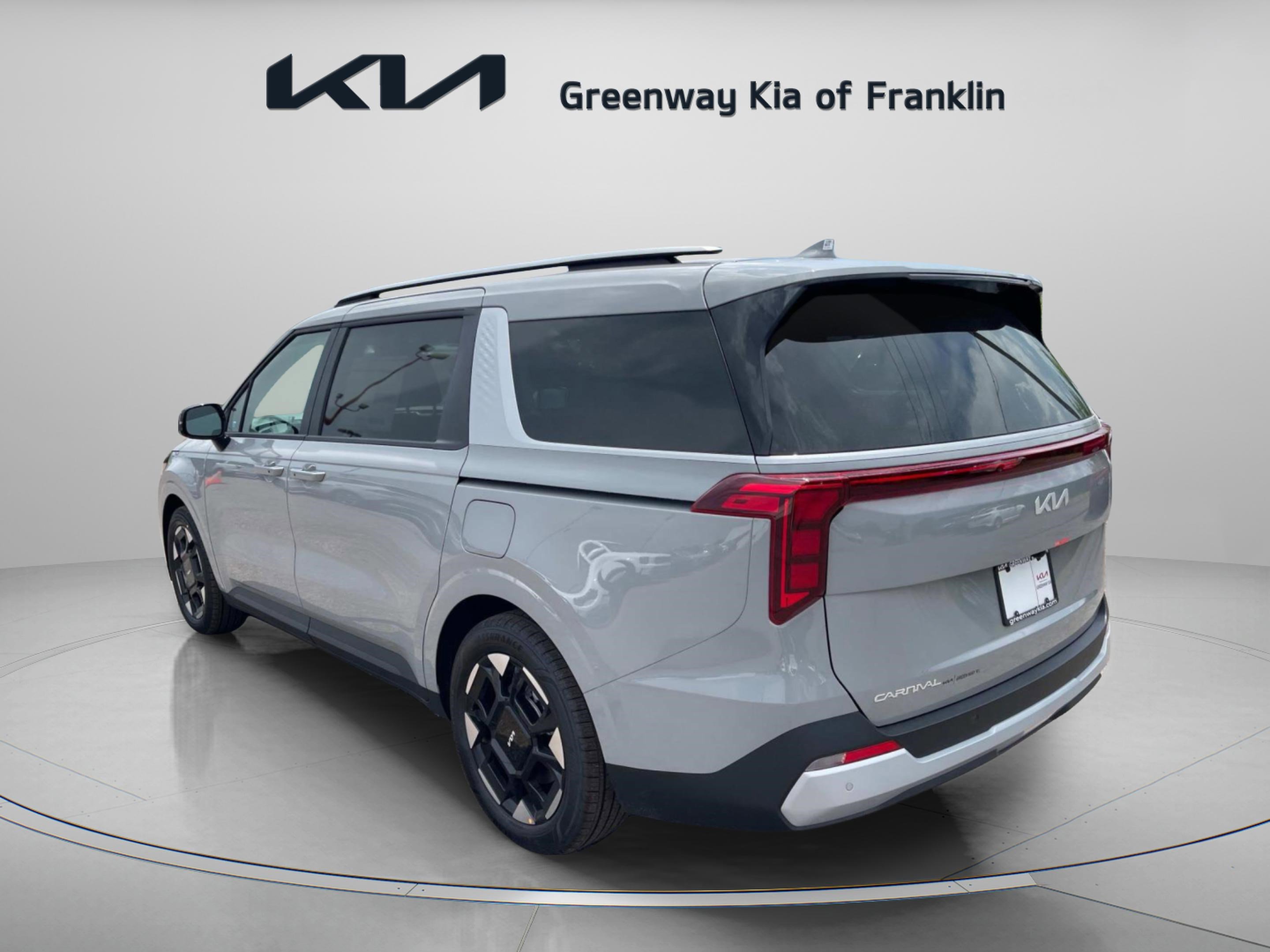 2026 Kia Carnival EX photo 5