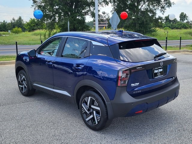 2025 Nissan Kicks SV photo 4
