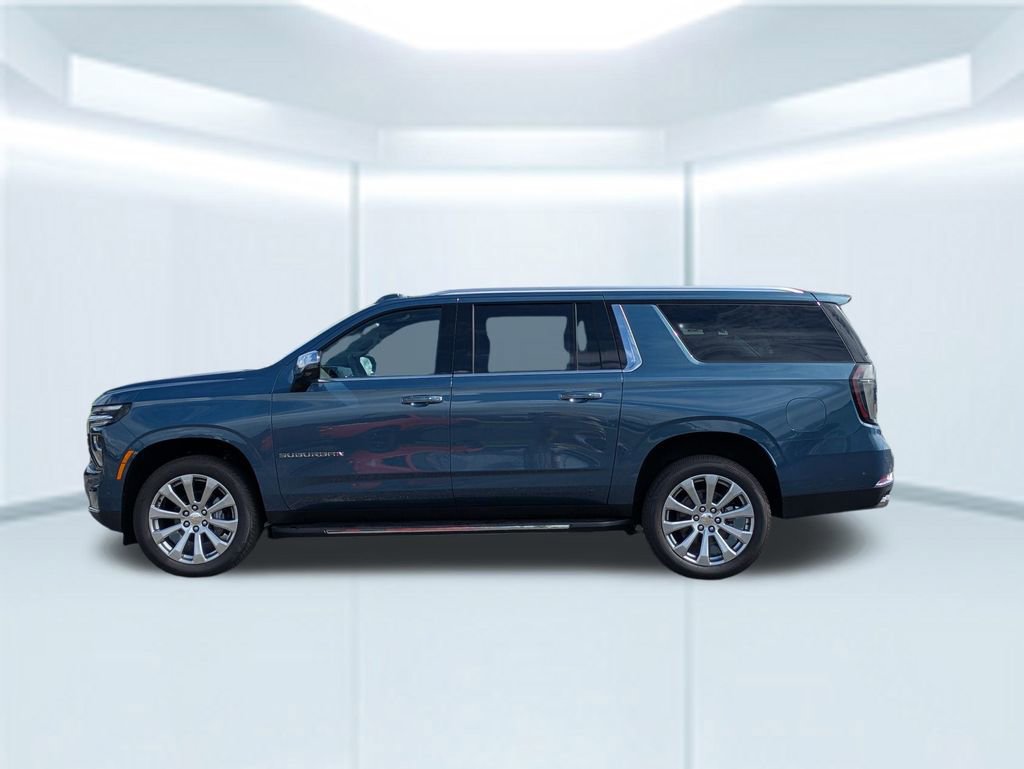 2025 Chevrolet Suburban Premier photo 2