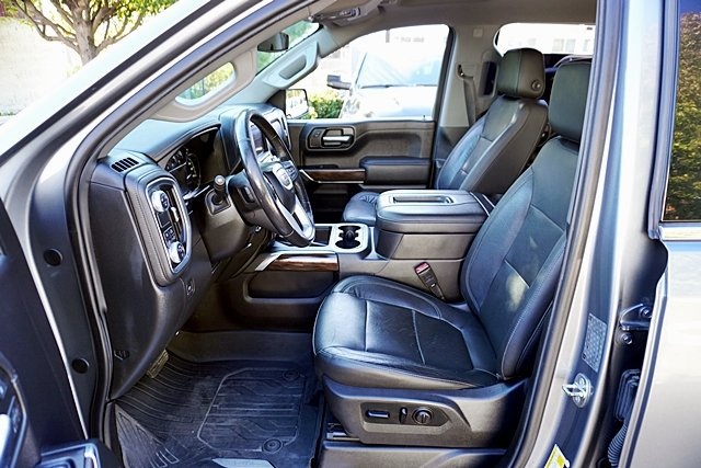 Used 2019 Gray GMC SLT image 18