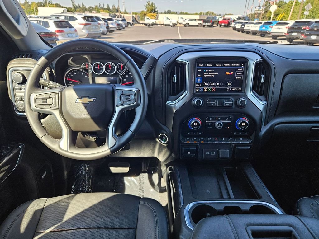 2022 Chevrolet Silverado 1500 LTZ photo 27