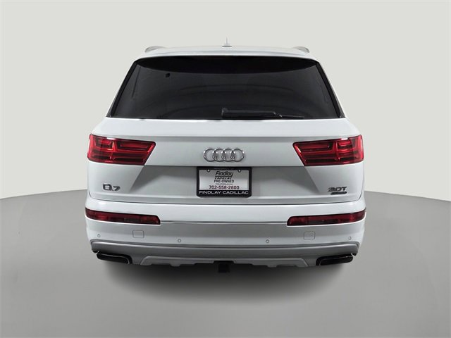 2017 Audi Q7 Prestige photo 2