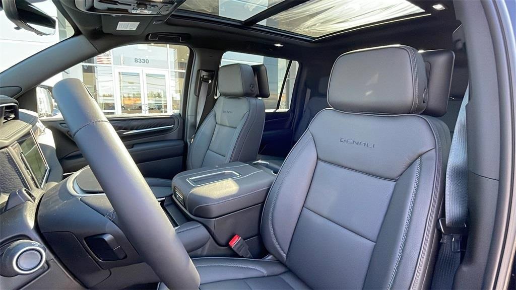 2024 Gmc Yukon XL Denali photo 22