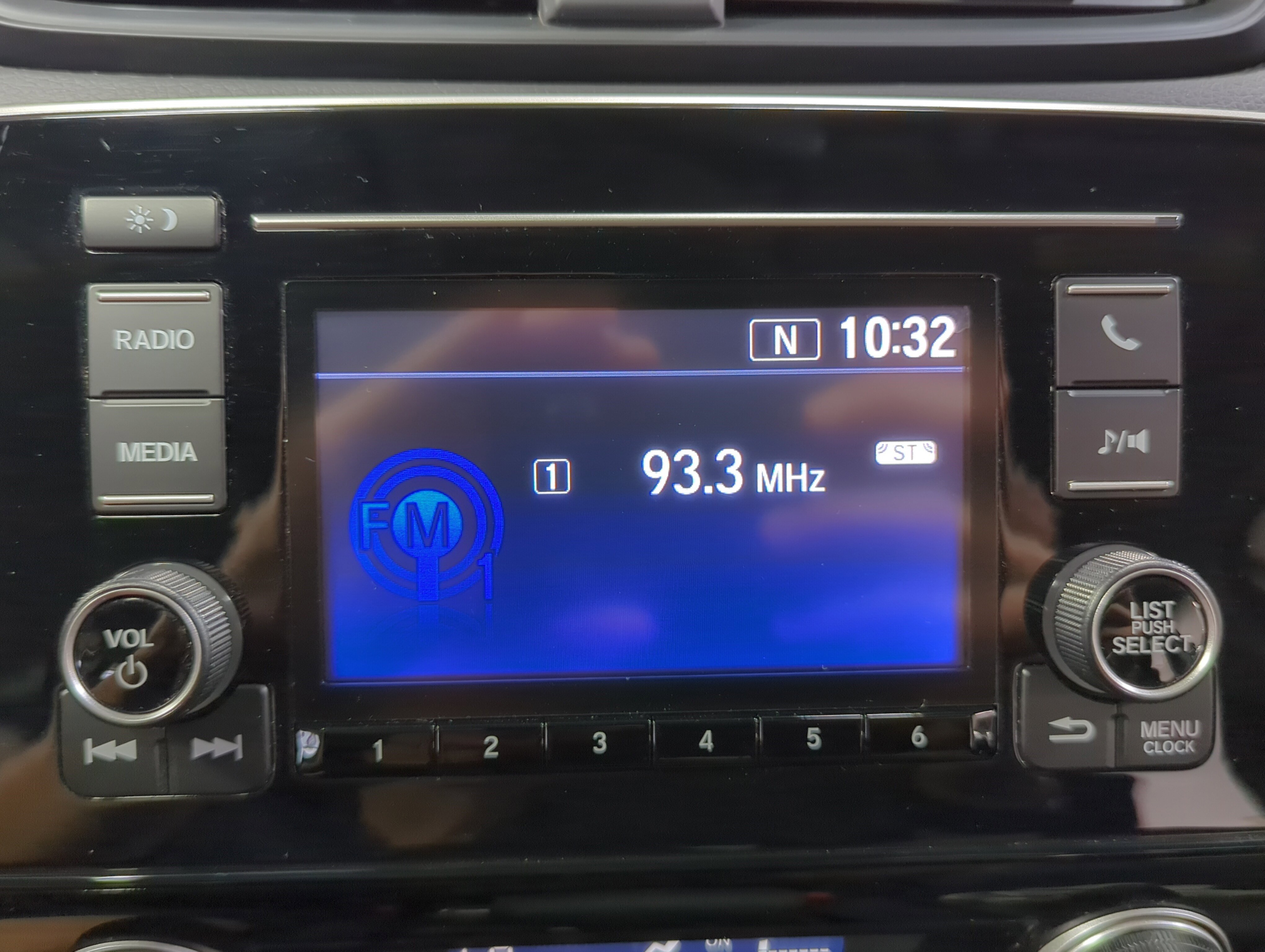2020 Honda CR-V LX photo 11