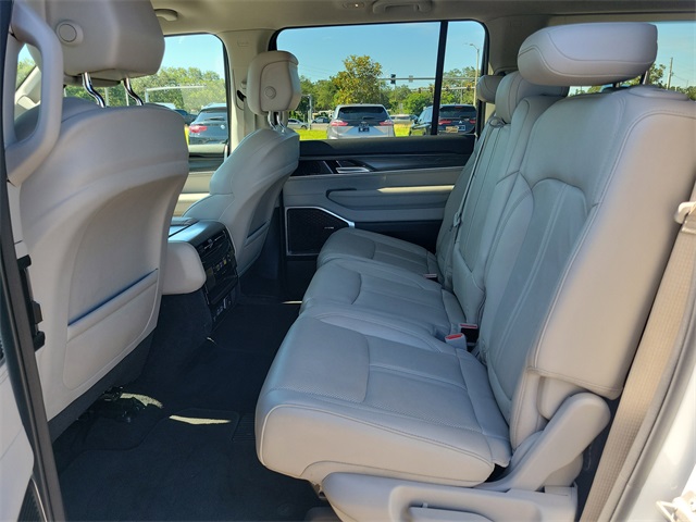 2023 Jeep Wagoneer Series II Limited photo 9