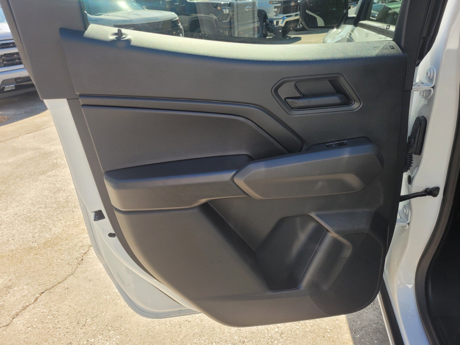 2025 Chevrolet Colorado LT photo 23