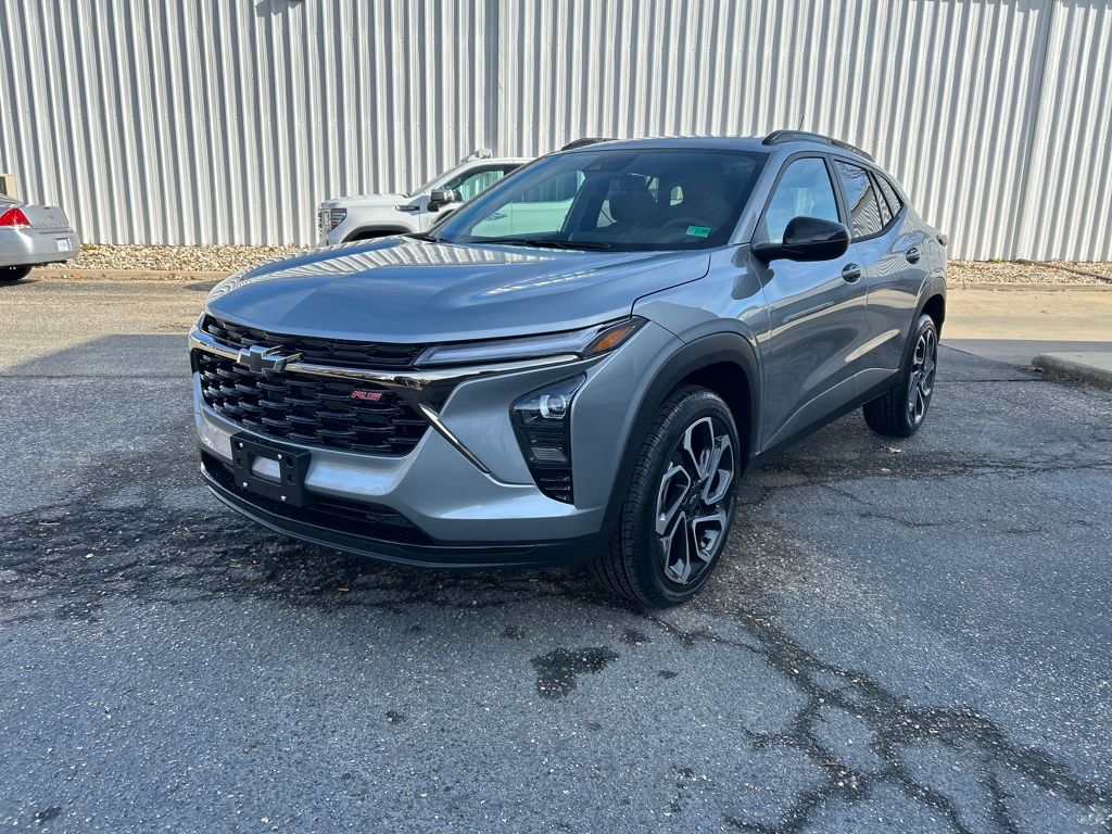 2026 Chevrolet Trax RS's photo