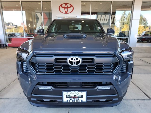 2025 Toyota Tacoma TRD Sport 4x4 Double Cab photo 4