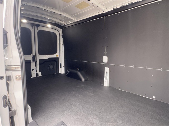 2025 Ford Transit Cargo Van photo 17