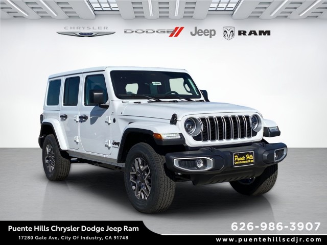 2026 Jeep Wrangler 4-Door Sahara's photo