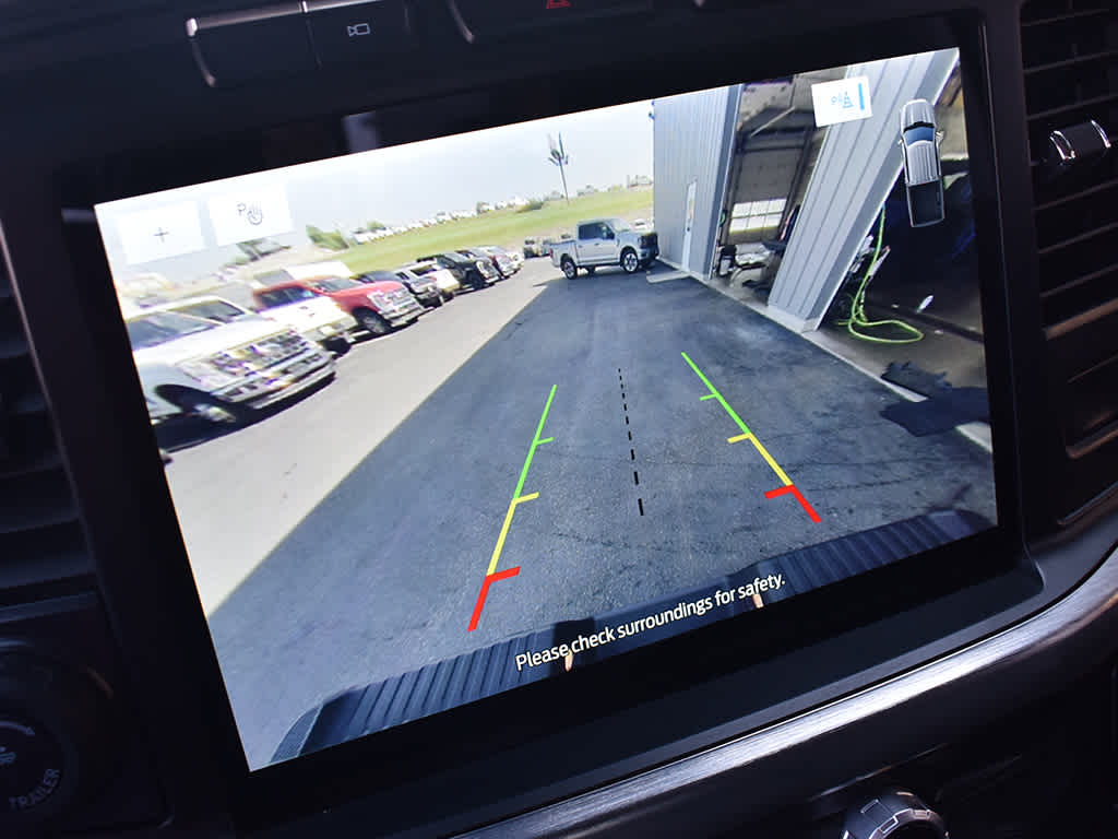 2022 Ford F-150 Lariat photo 22