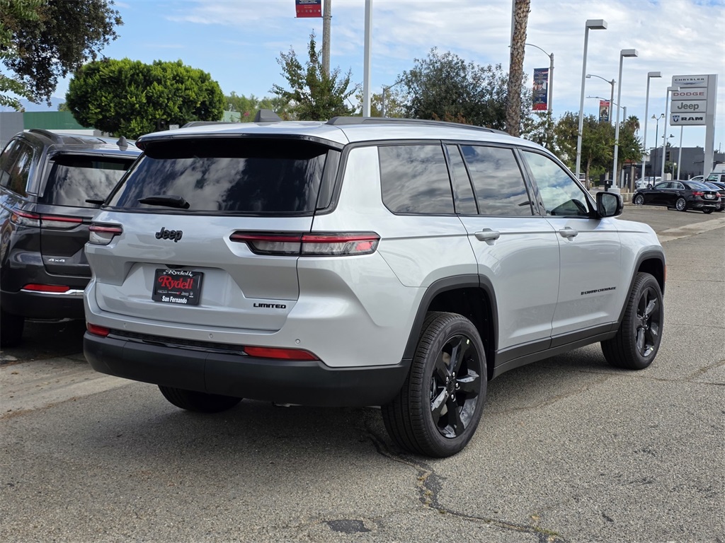 2025 Jeep Grand Cherokee Limited photo 4