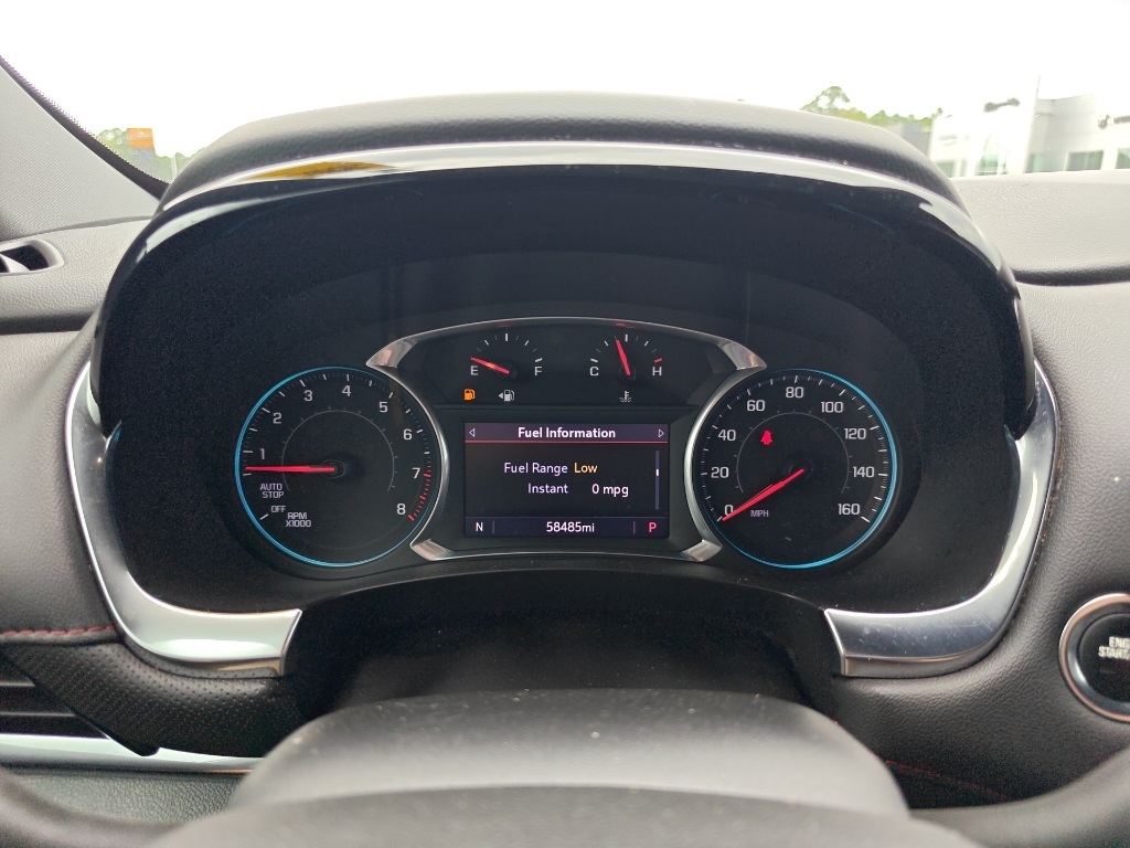 2022 Chevrolet Traverse RS photo 2