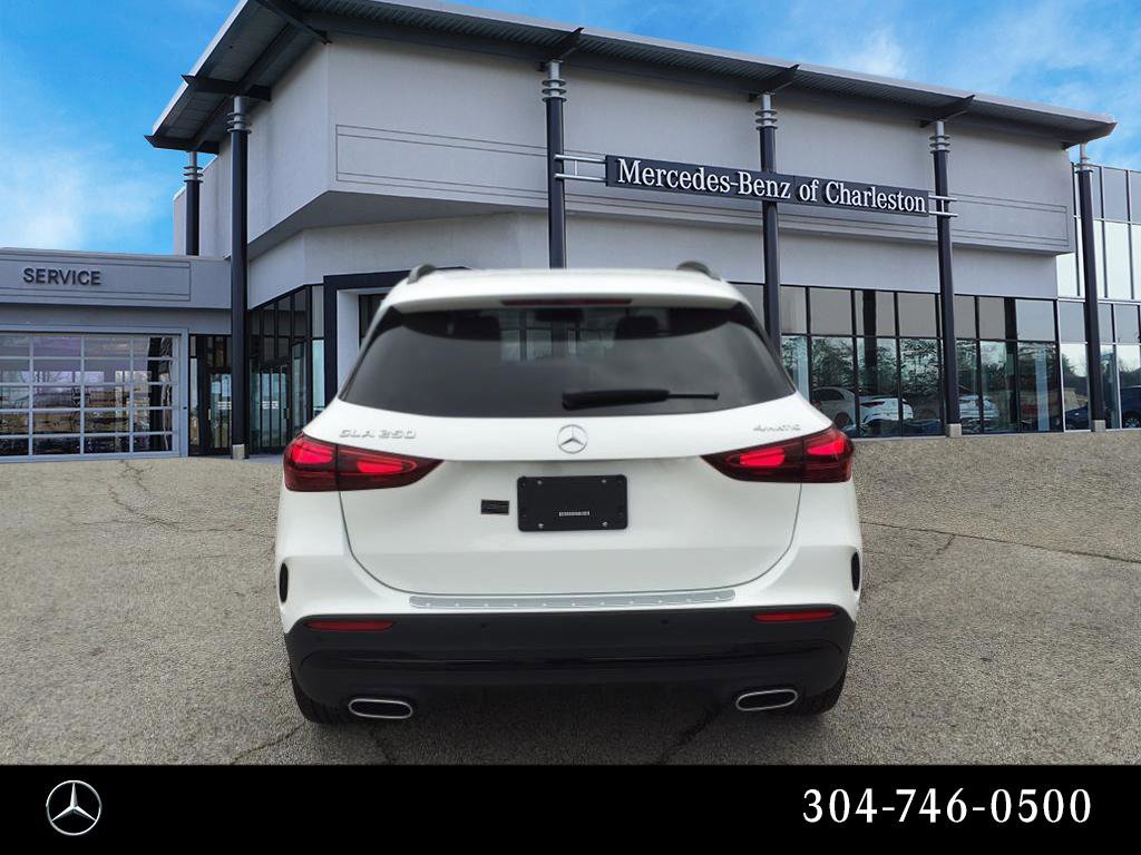 2025 Mercedes Benz GLA 250 4MATIC photo 2