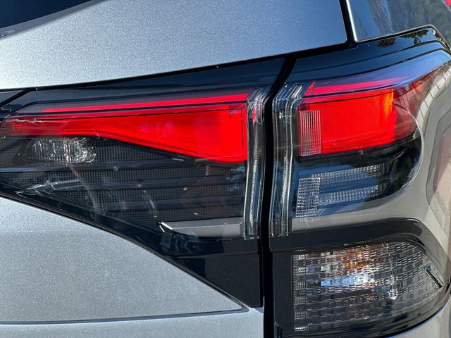 2025 Subaru Forester Touring photo 34