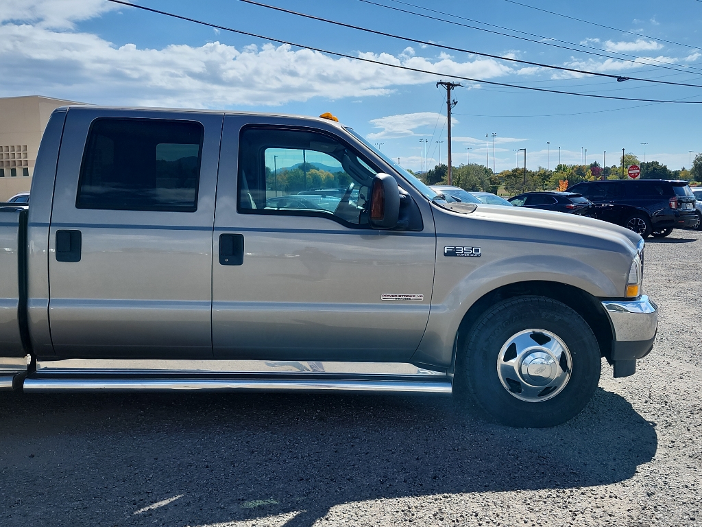 2004 Ford F-350 photo 4