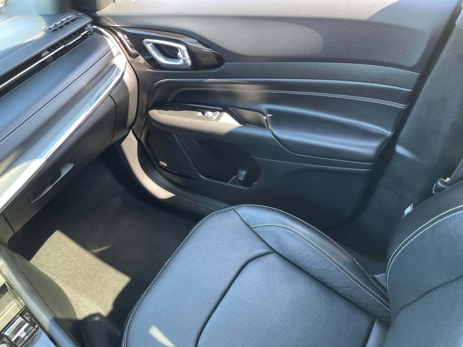 2022 Jeep Compass High Altitude photo 16