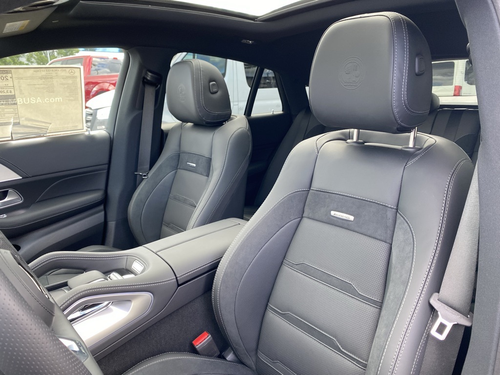 2025 Mercedes Benz GLE 53 AMG photo 4