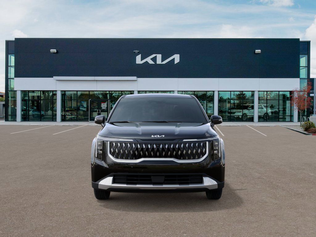 2026 Kia Carnival LXS photo 2