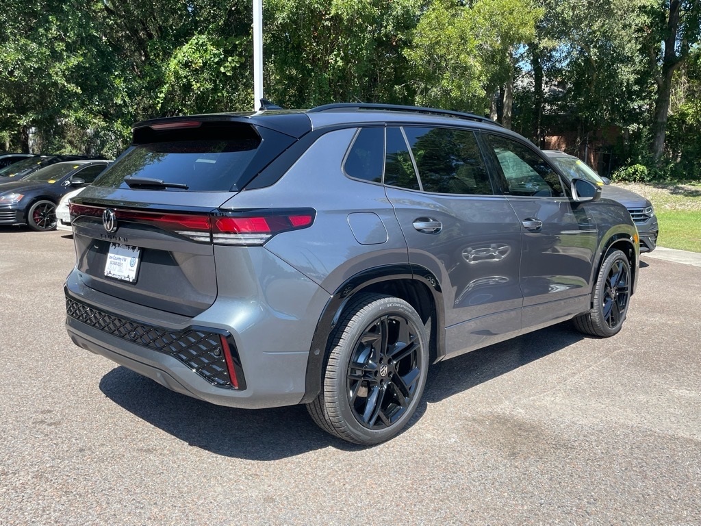 2025 Volkswagen Tiguan SE R-Line Black photo 3