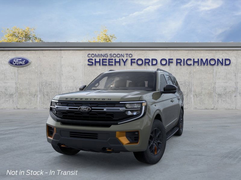 2025 Ford Expedition photo 2