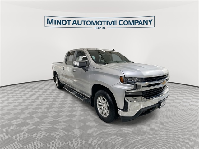 2020 Chevrolet Silverado 1500 LT photo 2