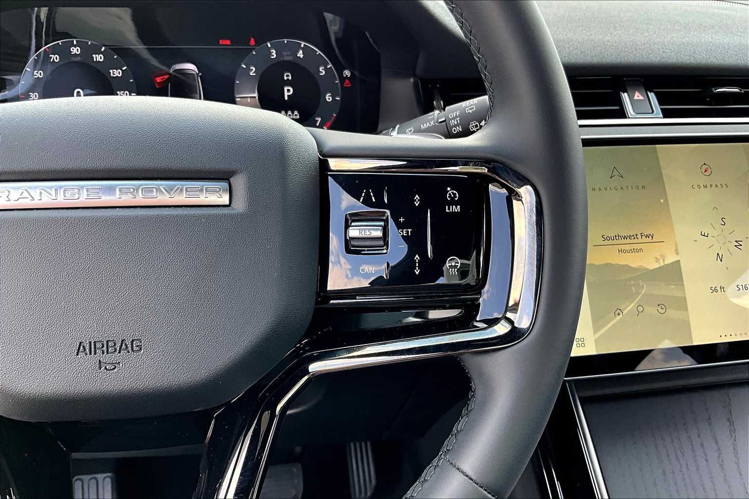 2024 Land Rover Range Rover Evoque S photo 42
