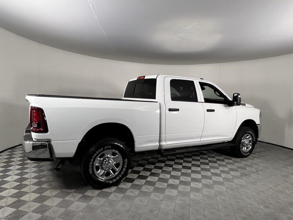 2025 Ram 2500 Tradesman photo 3