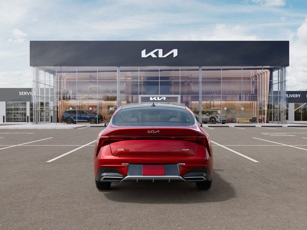 2025 Kia K5 GT-Line photo 5