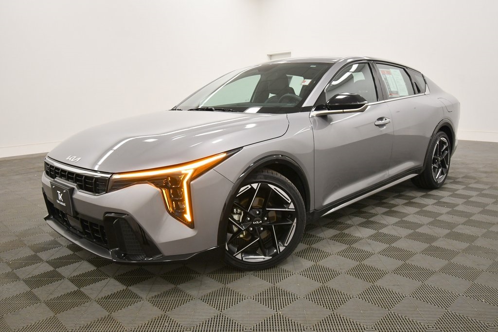 Certified 2025 Kia K4 GT-Line with VIN 3KPFW4DE5SE041370 for sale in Rochester, Minnesota
