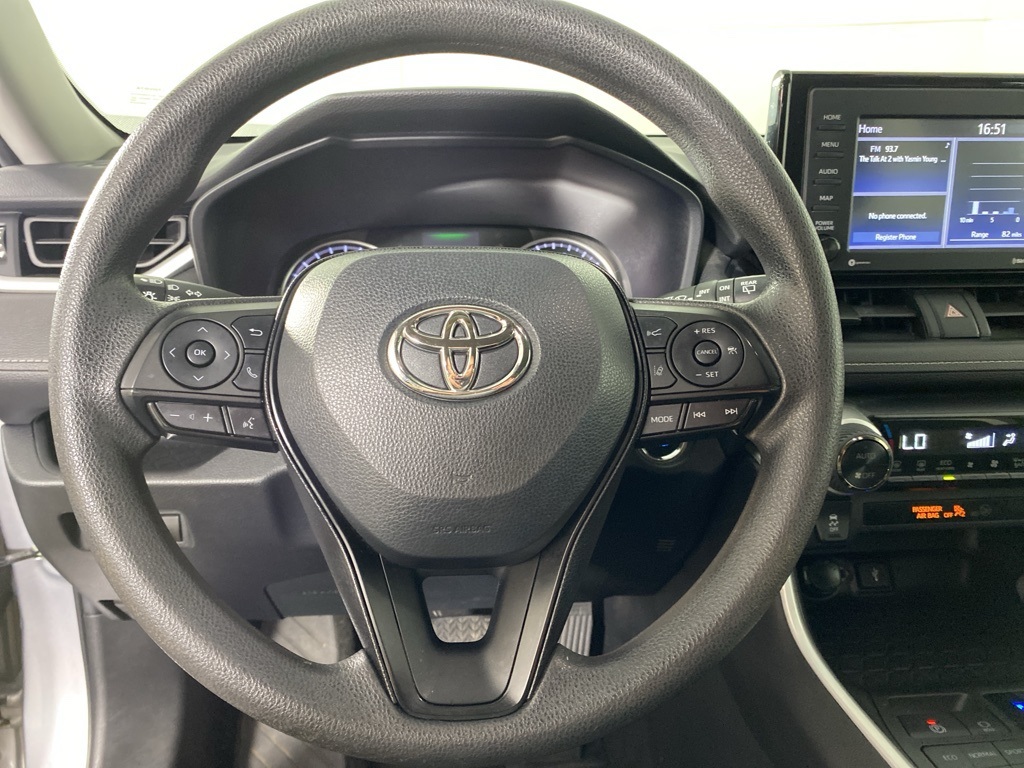 2022 Toyota RAV4 XLE photo 4