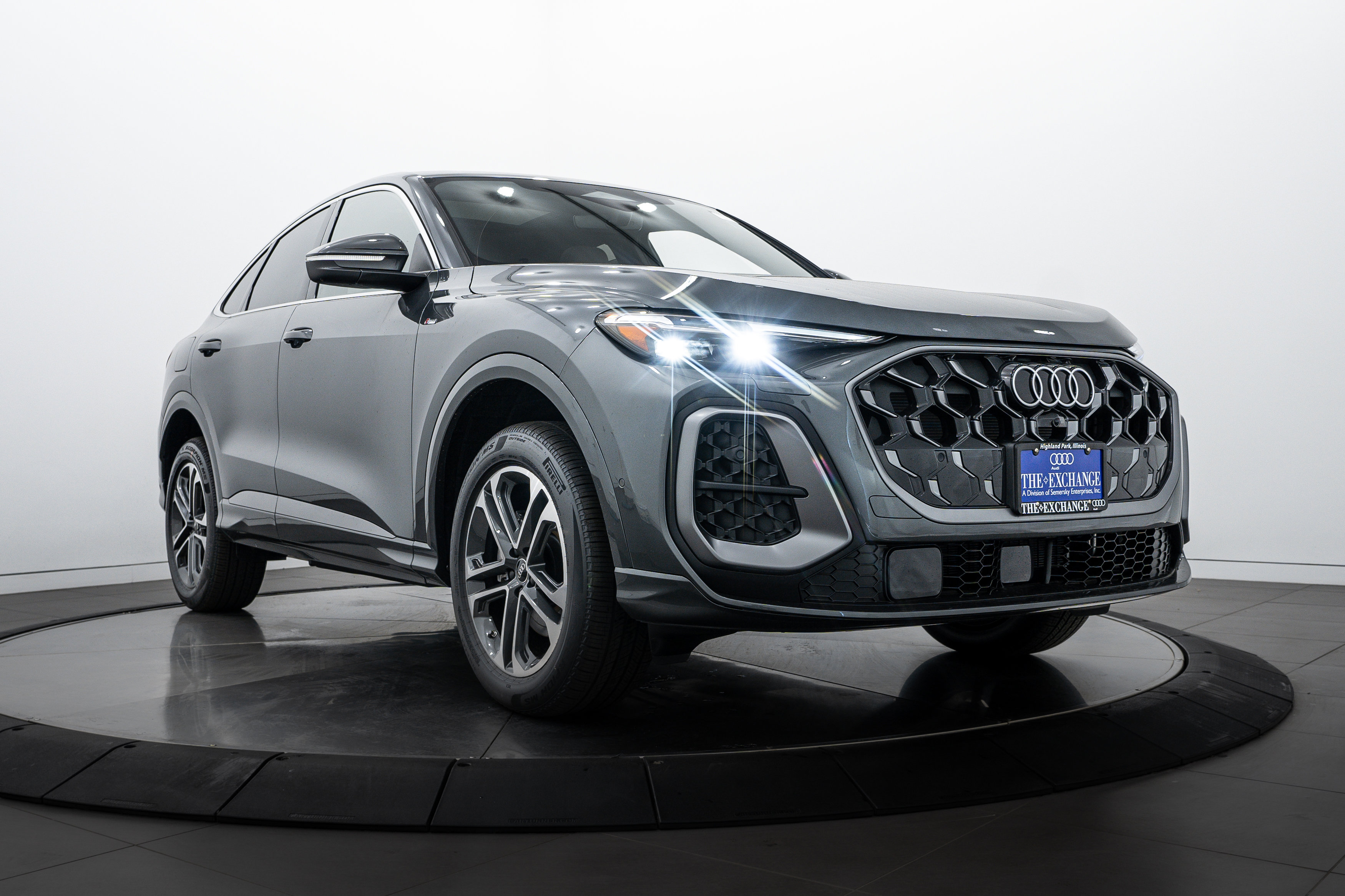 2025 Audi New Q5 Sportback Premium Plus's photo