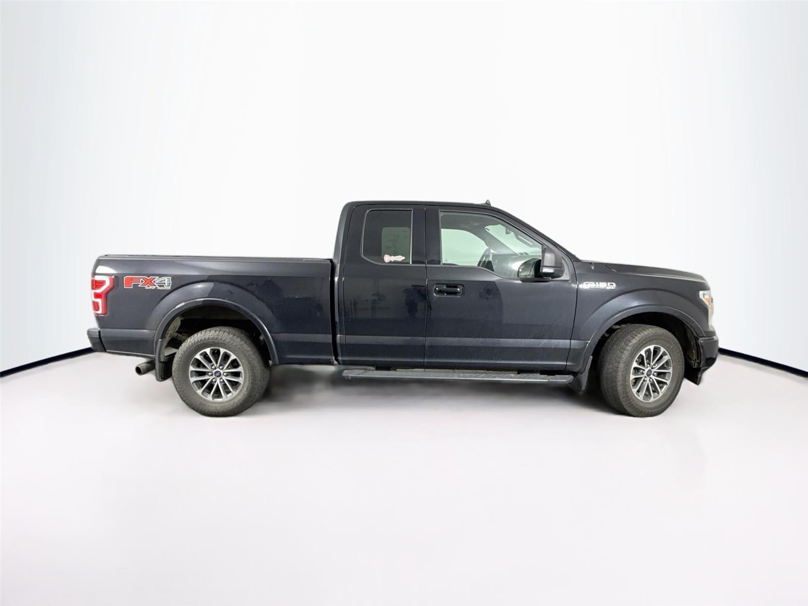 2018 Ford F-150 XLT photo 4