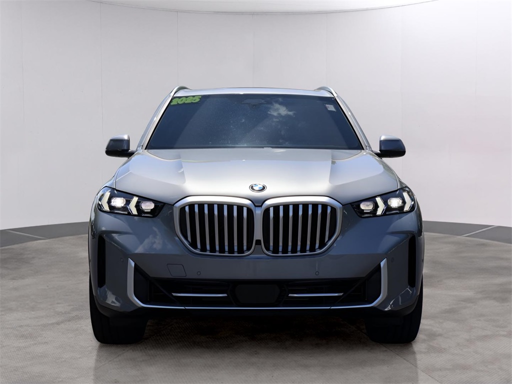 Used 2025 BMW X5 40i with VIN 5UX23EU03S9W74504 for sale in Kansas City