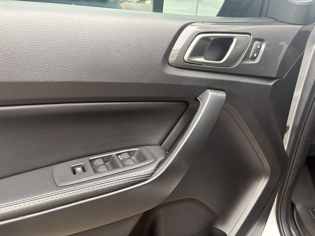 2021 Ford Ranger Lariat photo 13
