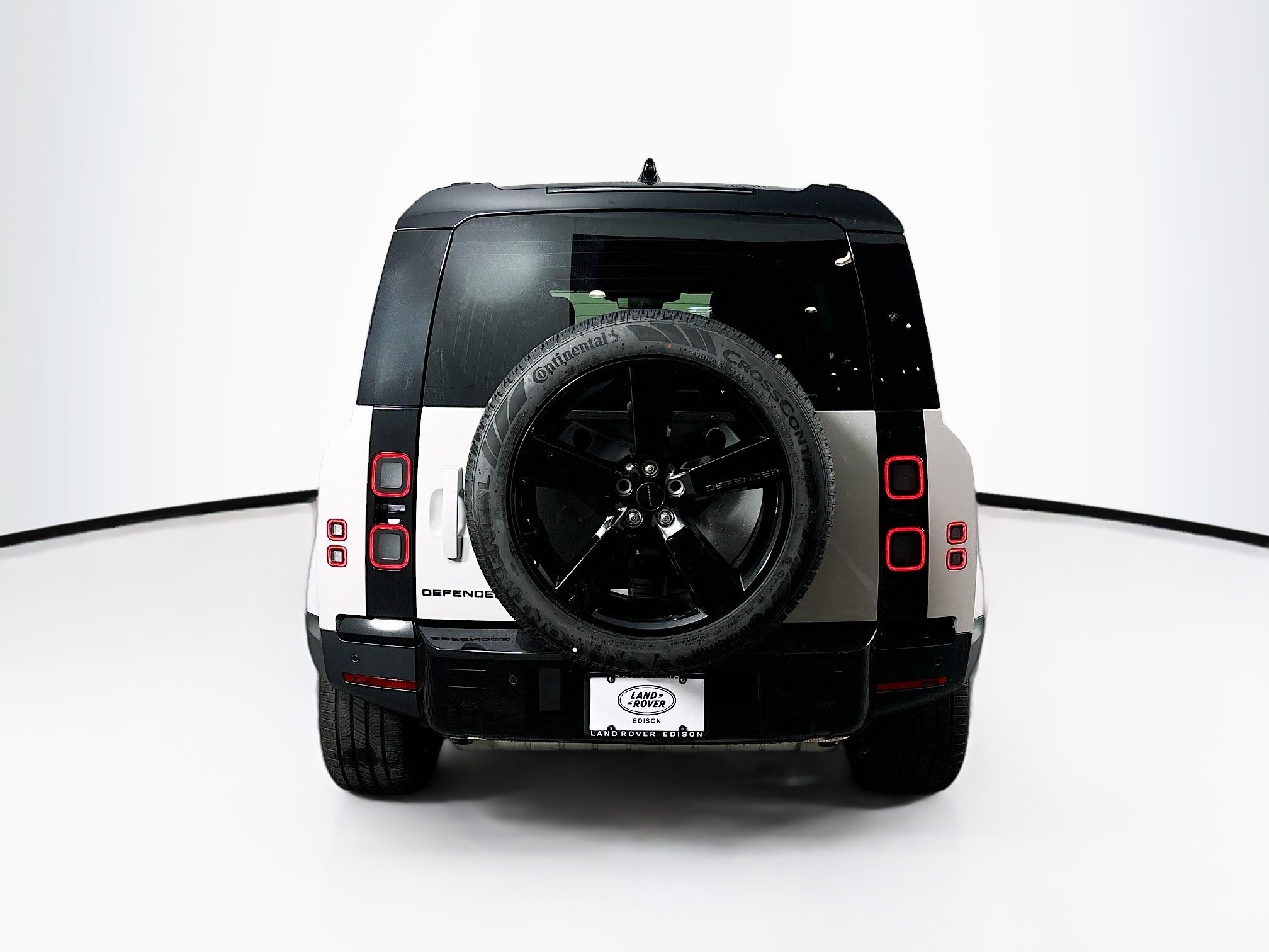 2026 Land Rover Defender 110 S photo 3