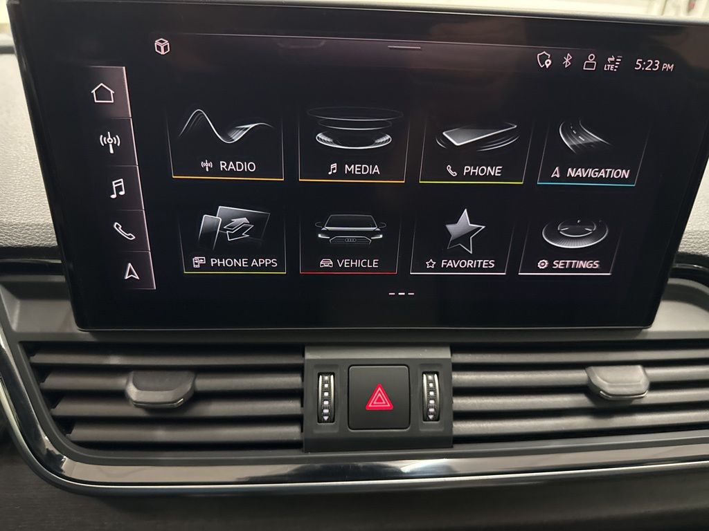2021 Audi Q5 45 Premium Plus photo 26