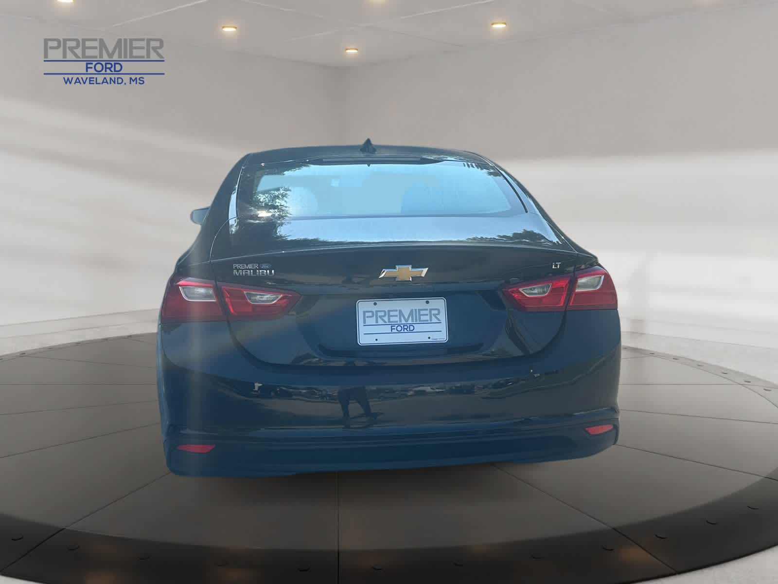 2024 Chevrolet Malibu 1LT photo 4
